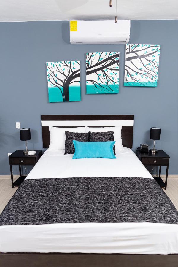 Santa Fe And Apart-hotel Cancún